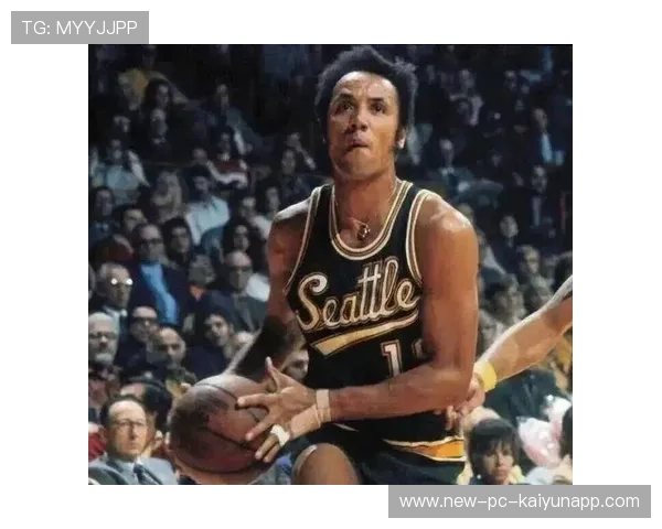 史上唯一双入选75大球员＋15大教练！威尔肯斯不朽