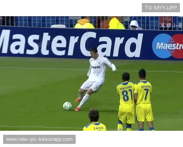 C罗任意球状态回归，领衔足球新时代的精彩时刻