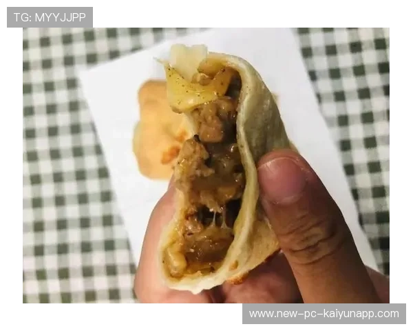 2026世界杯官方餐饮单公开：汉堡卷饼vs中式快餐，球场饮食大PK。，世界杯包厢